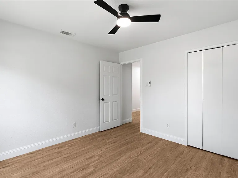 1952 Rambling Ridge Ln — Photo 16