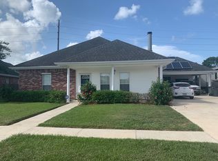 140 Tulip Dr, Houma, LA 70360