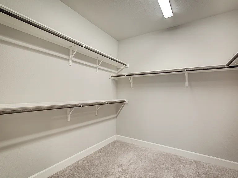 1817 Arbor Dr — Photo 3