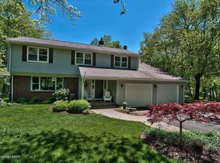 112 Karyleigh Ct, East Stroudsburg, PA