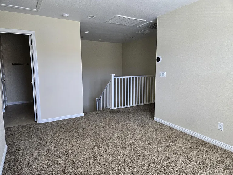 3001 Camino Sereno Ave #1 — Photo 9
