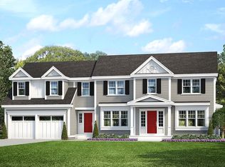 11 Priscilla Cir, Wellesley, MA 02481