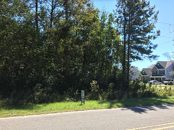 2nd image of Lot 126 Center Drive