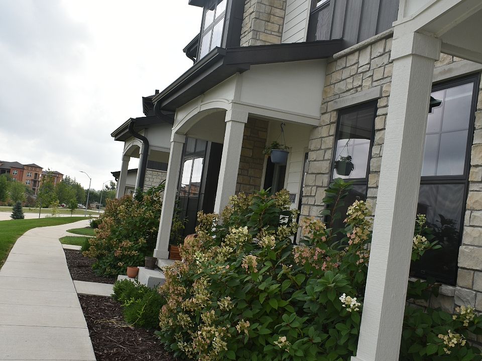 Front of Townhome