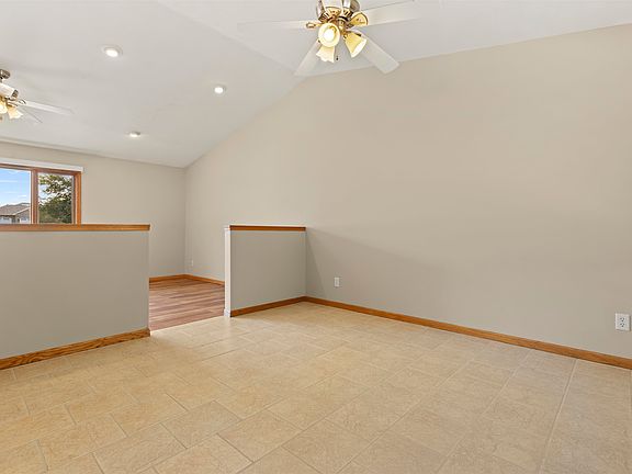 4th image of 6541 Erin Way