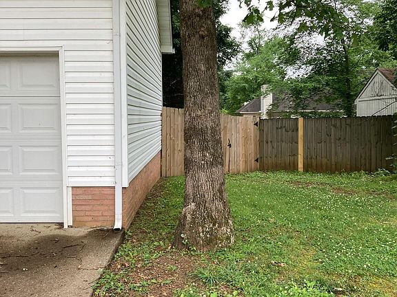 2nd image of 2402 Gold Valley Dr