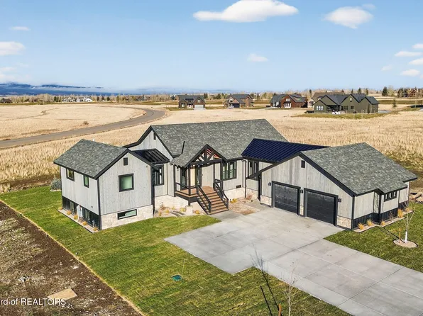 623 Royal Elk Cir, Victor, ID 83455