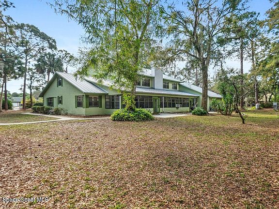 3rd image of 7370 Turkey Point Dr