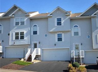 217 Manor View Dr, Manor, PA