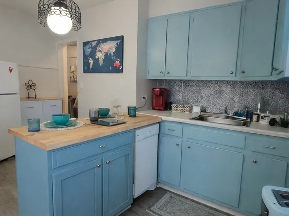 213 Leslie Ave APT 2, Nottingham, MD 21236