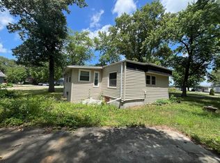 9936 N 490 E, Demotte, IN 46310