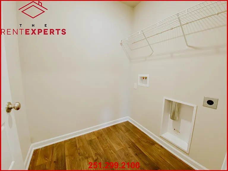 8024 Irwin Loop — Photo 27