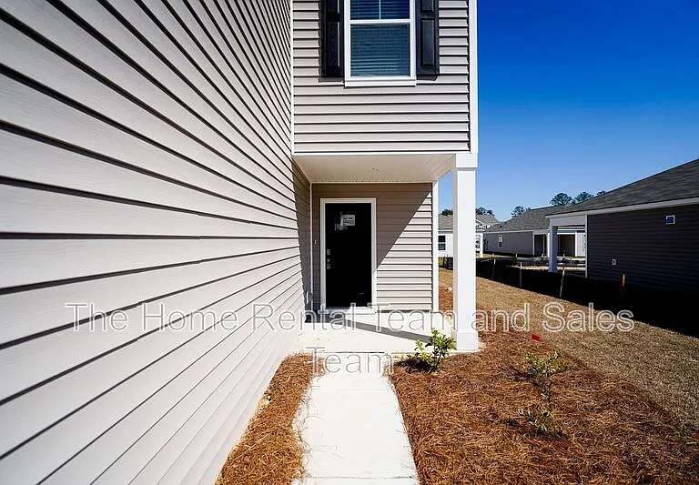 112 Red Admiral Ln — Photo 4