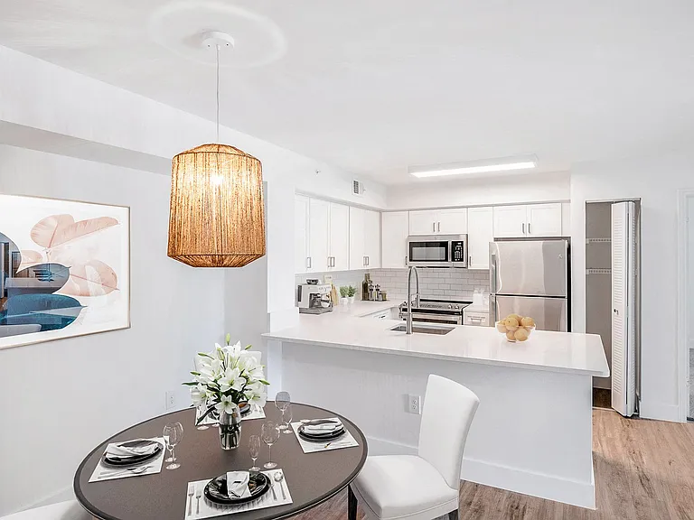 The Enclave Apartments at Waterways — Photo 27