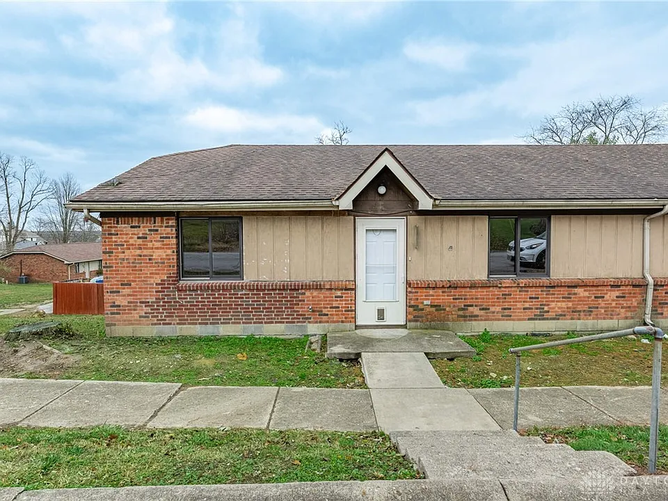 160 N 4th St #162
