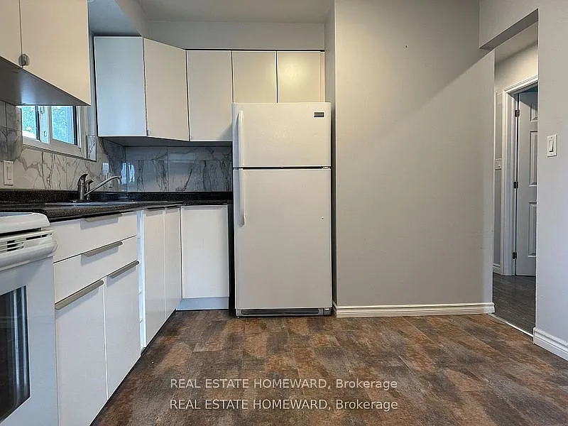 3 bed, $2,250 — Photo 2