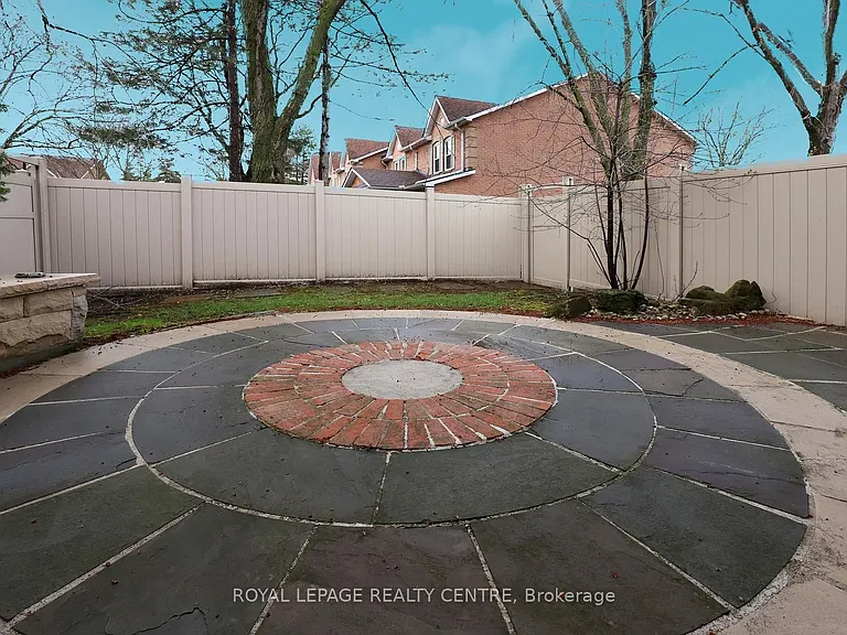 1021 Cedarglen Gate #16 — Photo 45