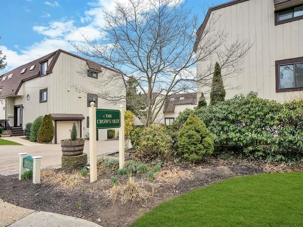 13 The Crows Nest #13, Port Washington, NY 11050