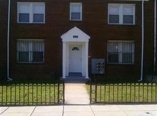 1222 18th Pl NE APT 3, Washington, DC 20002