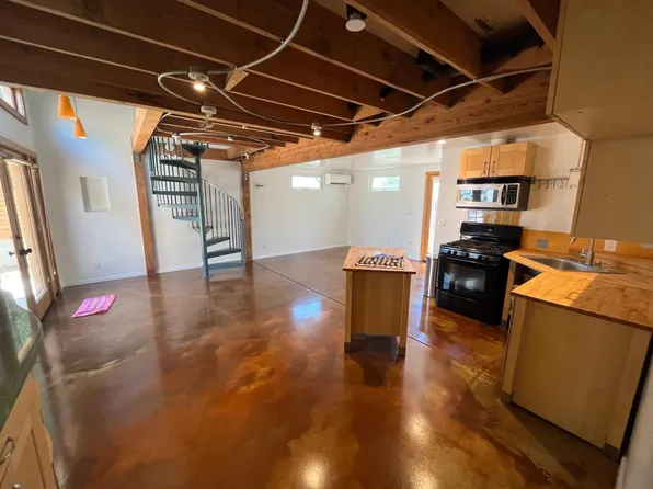 1428 Sinaloa Ave, Pasadena, CA 91104