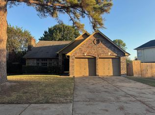 5838 N Magazine Cir, Houston, TX 77084