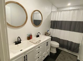 2021 Deetz Rd, Mount Shasta, CA 96067