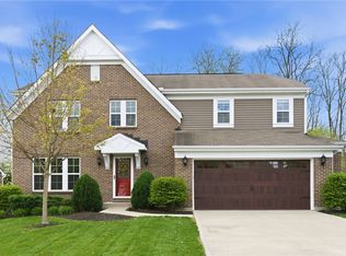 1536 Golf Club Dr, Lebanon, OH 45036