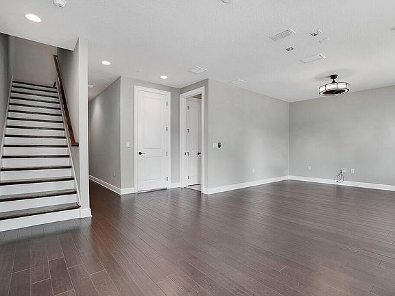3rd image of 3215 W De Leon St #1