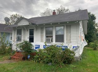 17 N Juniper St, Hampton, VA 23669