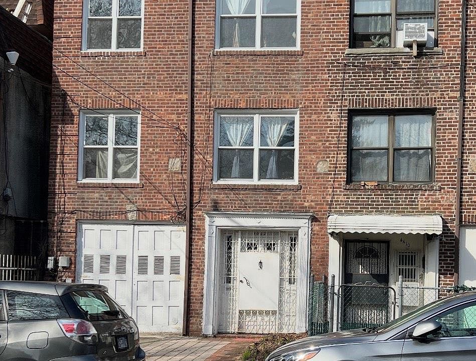 1st image of 44-12 76th Street