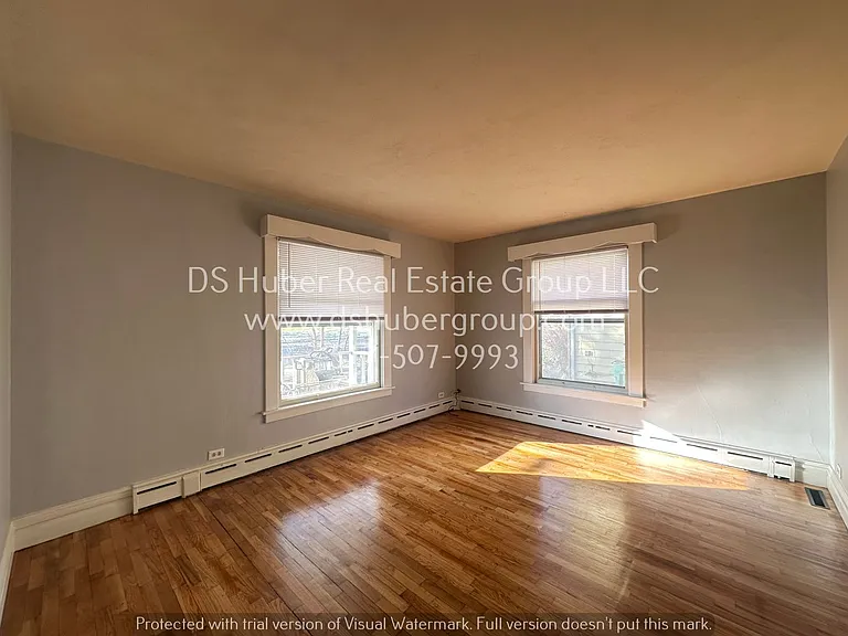 117 E North St #A — Photo 4