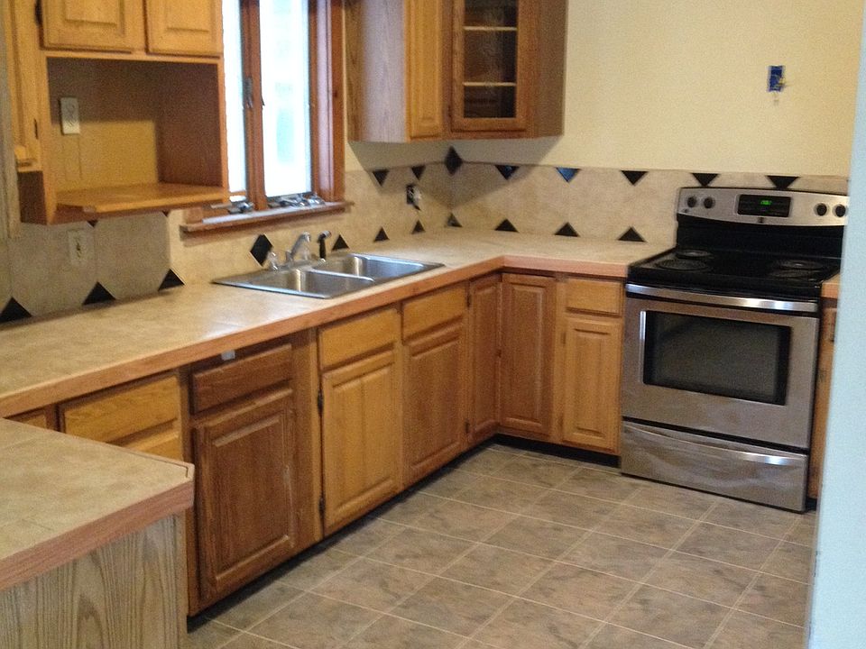 2nd image of 1410 Bellevue Ave