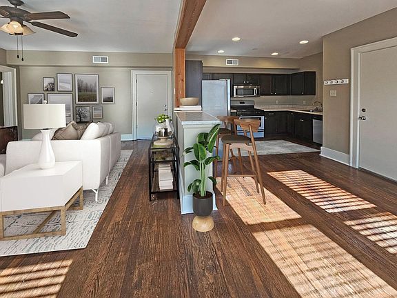 3rd image of 1812-1820 Madison Ave #10M