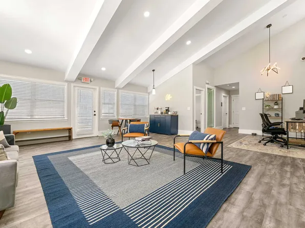Concord Crossing Apartments