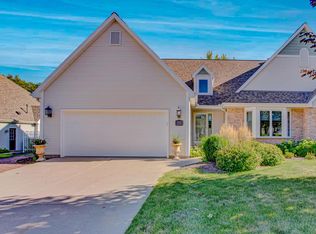 N27W6593 Alyce St, Cedarburg, WI 53012