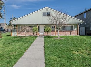 215 E Division St, Arlington, WA 98223