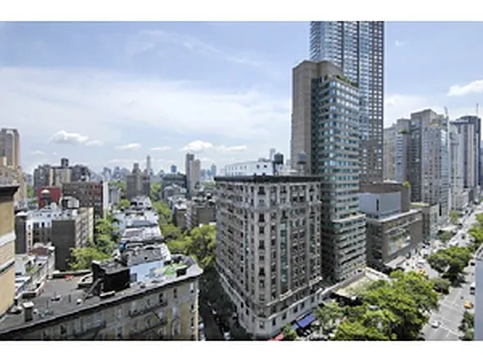 Sold by Corcoran | media 23