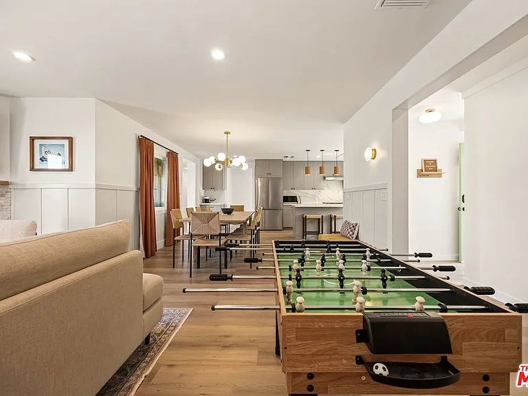 107 Alto Dr — Photo 15
