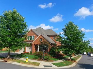 15904 Robbins Green Dr, Cornelius, NC 28031