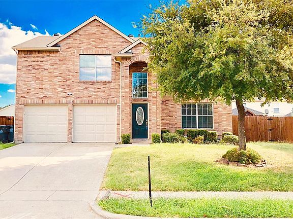 2nd image of 608 Alcove Dr