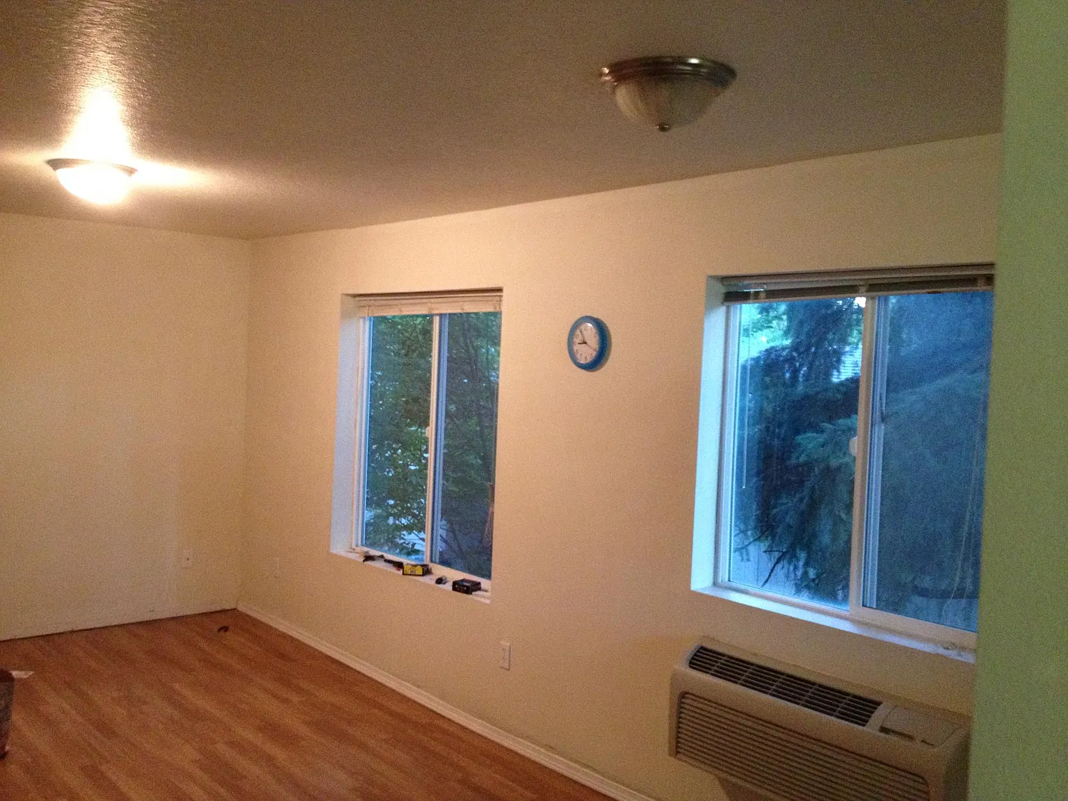 2 bed, 1.5 bath, 813 sqft, $1,550 — Photo 3