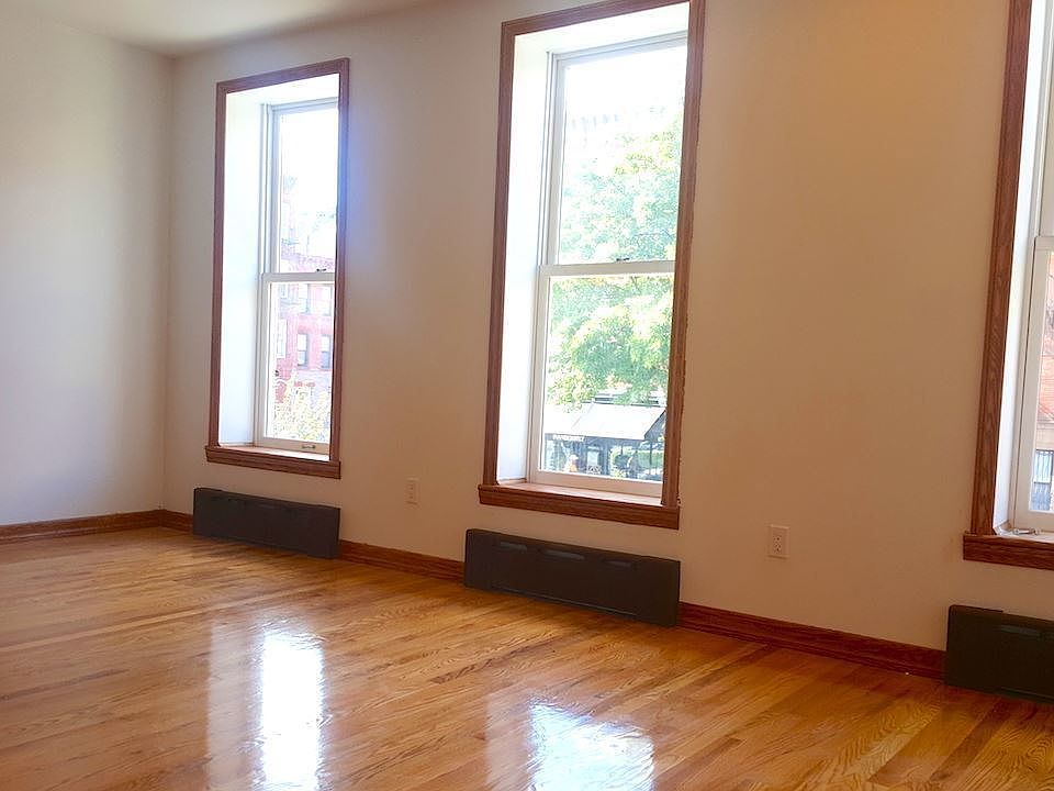 1st image of 595 Vanderbilt Ave #3