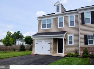 312 W Hamlin Ave, Telford, PA 18969