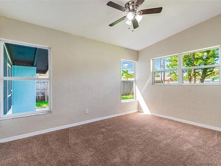 139 Sunlit Cove Dr NE — Photo 24