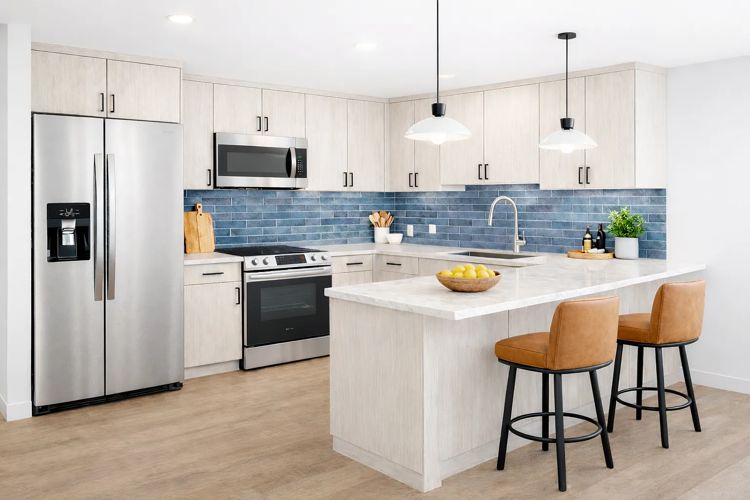 Cypress Point Luxury Apartments — Photo 1