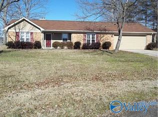 306 N Oxford Cir NW, Meridianville, AL 35759