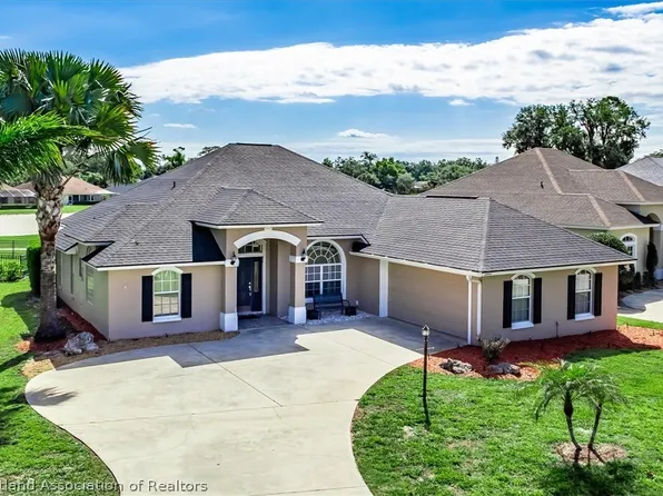 2804 Briarwood Ln, Sebring, FL 33875