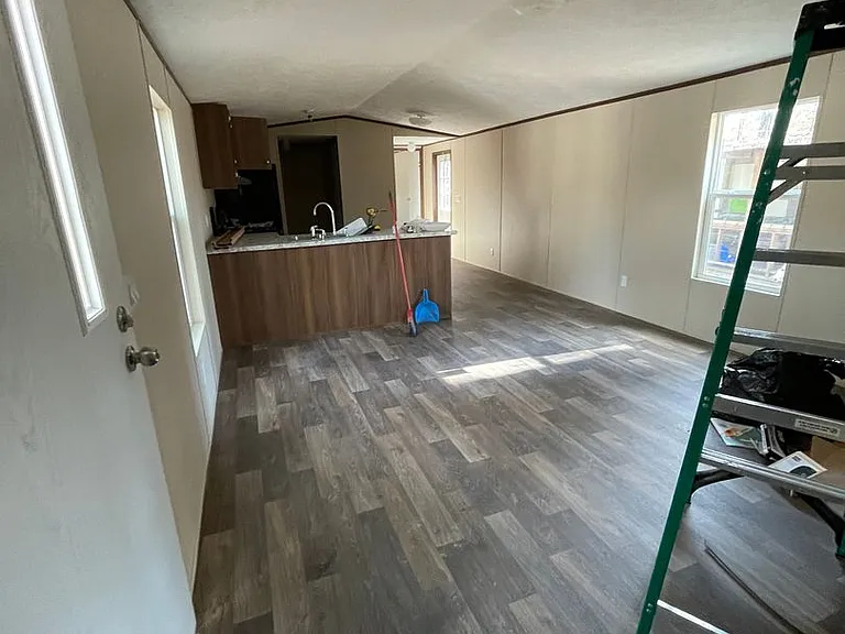 13464 Hammack Rd — Photo 3