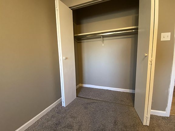 5th image of 116 W Zupan St #10731640