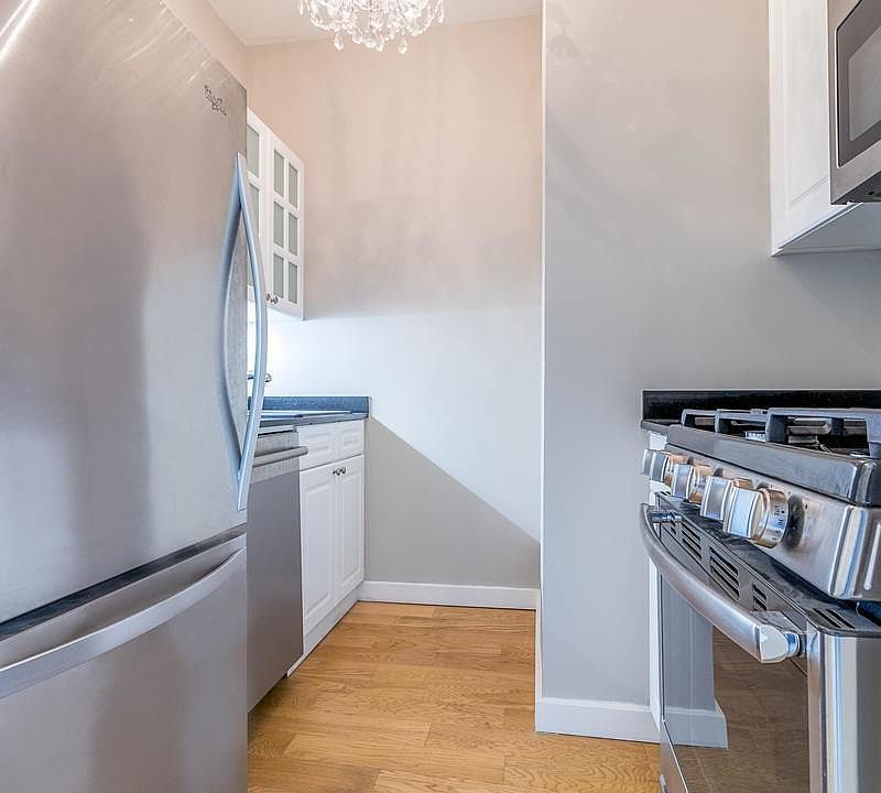 1st image of 1 West St APT 2703